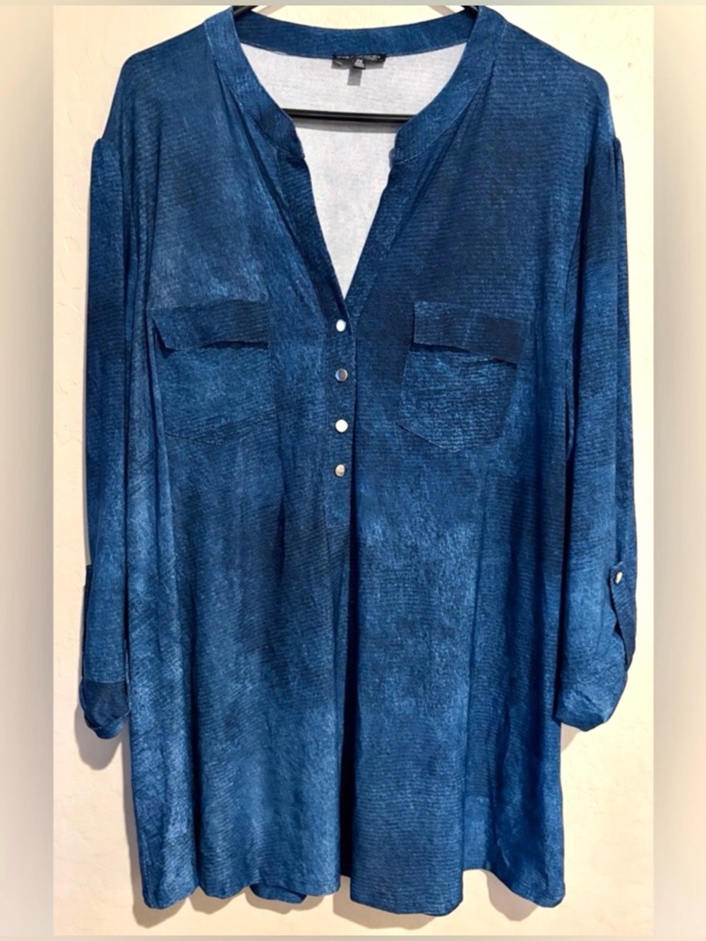 Eva & Grace Blue Slinky Stretch Blouse Roll Tab Sleeve Flowy Top Plus Size 2x